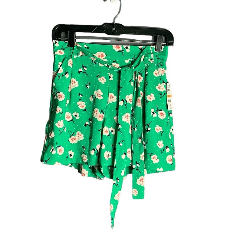 Maison Jules Green Pink Floral Belted Mid Rise Shorts Small